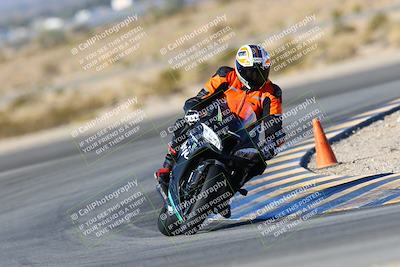 media/Jan-09-2022-SoCal Trackdays (Sun) [[2b1fec8404]]/Turn 11 (935am)/